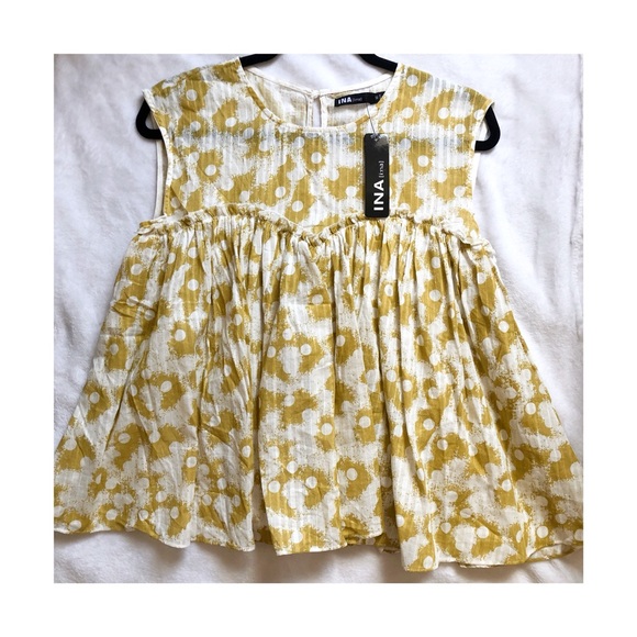 NWT- INA Poka Dot Ruffle Peplum Blouse - Picture 6 of 7